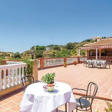 Holiday home In With Kitchen